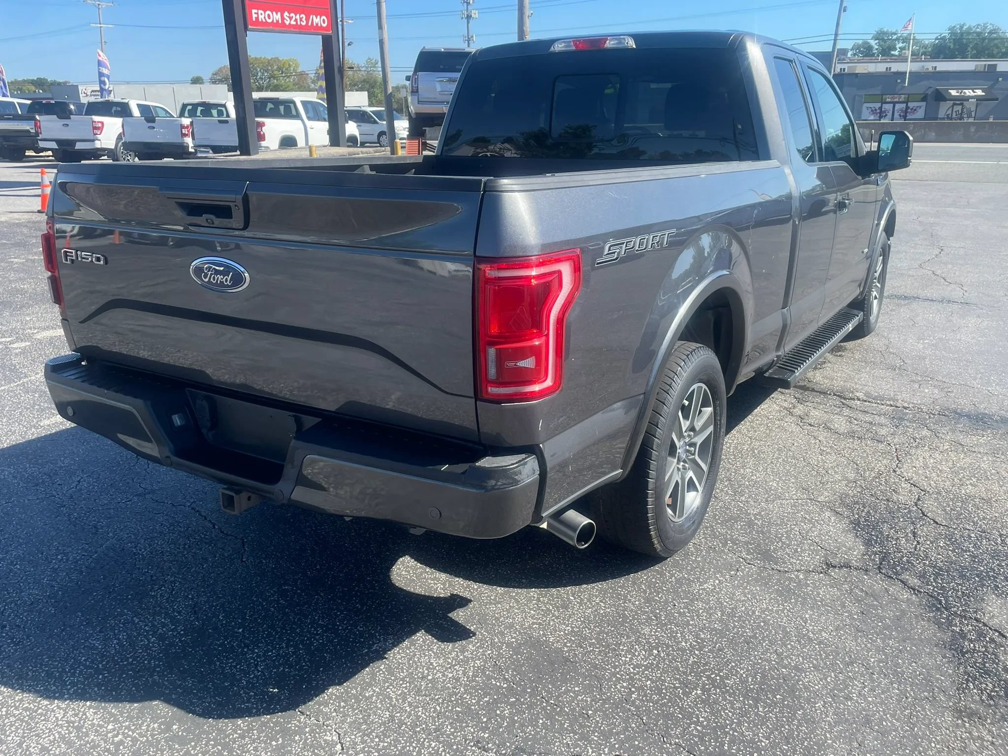 Used 2015 Ford F150 Lariat RWD image 5