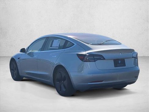Used 2018 Tesla Model 3 Long Range image 8