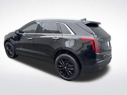 Certified 2021 Cadillac XT5 Premium Luxury image 3