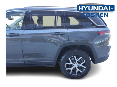 Used 2023 Jeep Grand Cherokee Limited AWD/4WD image 6