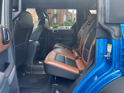 Used 2024 Ford Bronco Outer Banks AWD/4WD image 23