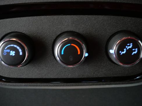 Used 2022 Dodge Durango R/T w/ Tow 'N Go Package image 26