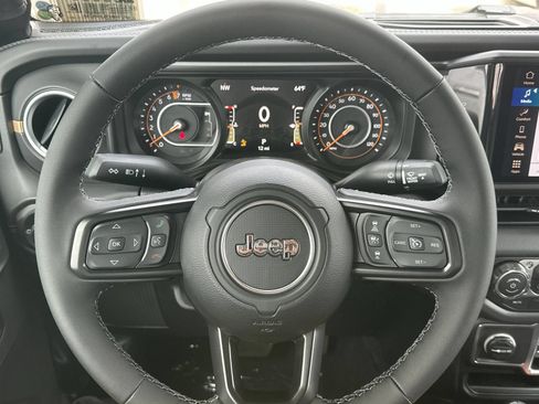 New 2026 Jeep Gladiator Sport AWD/4WD image 22