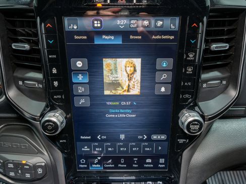 Used 2022 RAM 1500 Rebel w/ G/T Package image 23