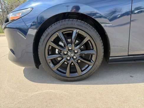 Used 2025 MAZDA MAZDA3 s Sport image 18