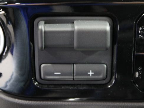 Used 2024 Chevrolet Silverado 1500 LT Trail Boss image 57