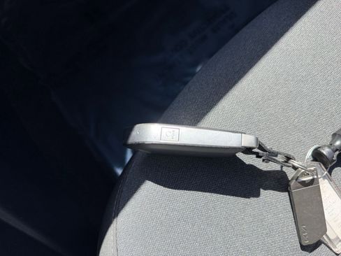 Used 2025 Kia K4 FWD image 23