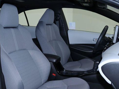 Used 2024 Toyota Corolla SE w/ SE Package FWD image 23