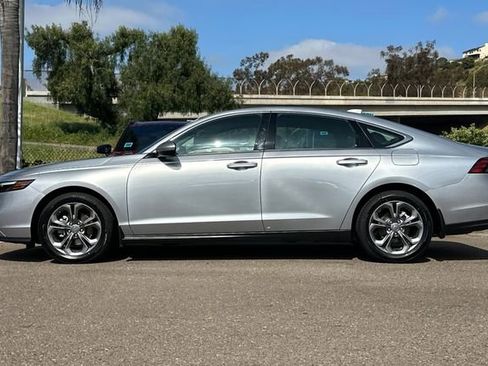 Certified 2024 Honda Accord EX image 9