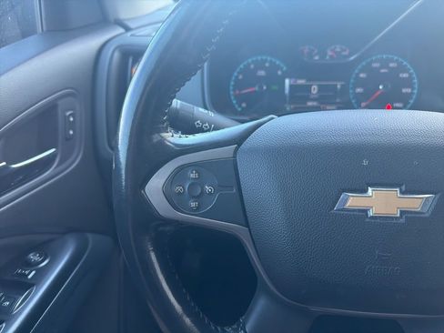 Used 2017 Chevrolet Colorado Z71 AWD/4WD image 15