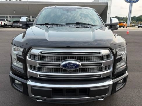 Used 2015 Ford F150 Platinum w/ Equipment Group 701A Luxury AWD/4WD image 10
