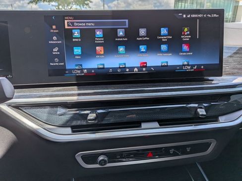 Used 2026 BMW X5 sDrive40i w/ M Sport Package RWD image 15