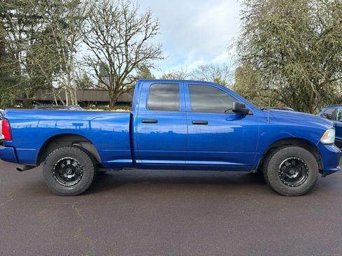 Used 2019 RAM 1500 Express w/ Express Value Package image 3