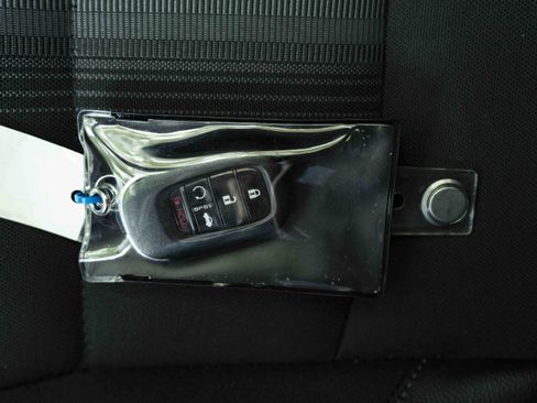 Used 2025 Honda Civic Sport image 43