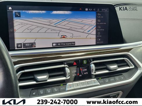 Used 2020 BMW X7 xDrive40i w/ Premium Package AWD/4WD image 36