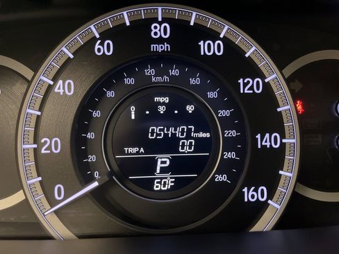 Used 2016 Honda Accord EX-L image 17