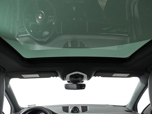 New 2026 Porsche Macan S image 20