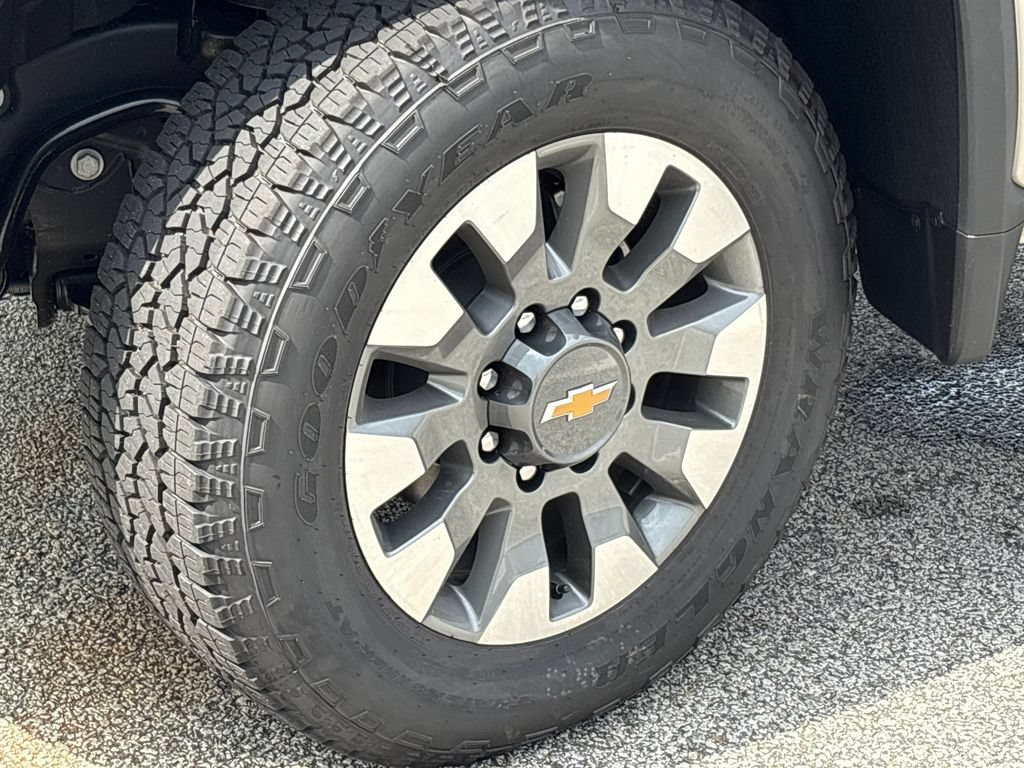 New 2026 Chevrolet Silverado 2500 Custom w/ Custom Value Package AWD/4WD image 19