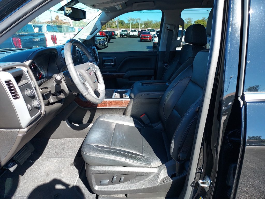 Used 2018 GMC Sierra 1500 SLT w/ SLT Premium Package AWD/4WD image 13
