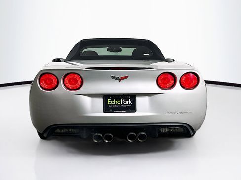 Used 2008 Chevrolet Corvette Convertible w/ Preferred Equipment Group image 7