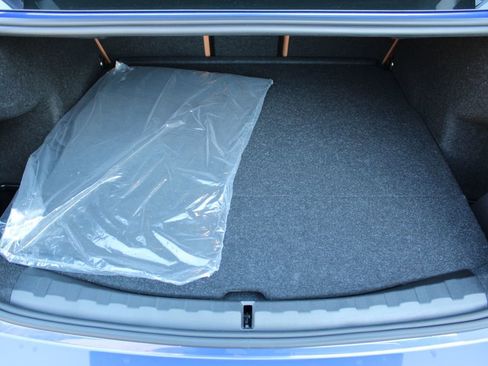 New 2026 BMW 330i xDrive Sedan w/ M Sport Package image 23