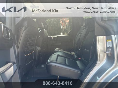 Used 2024 Ford Bronco Badlands AWD/4WD image 35