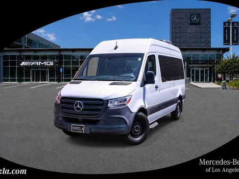Used 2020 Mercedes-Benz Sprinter 2500 image 1