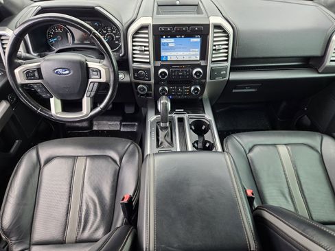 Used 2018 Ford F150 Platinum w/ Equipment Group 701A Luxury image 25