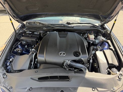 Used 2014 Lexus IS 250 w/ Navigation Package RWD image 21