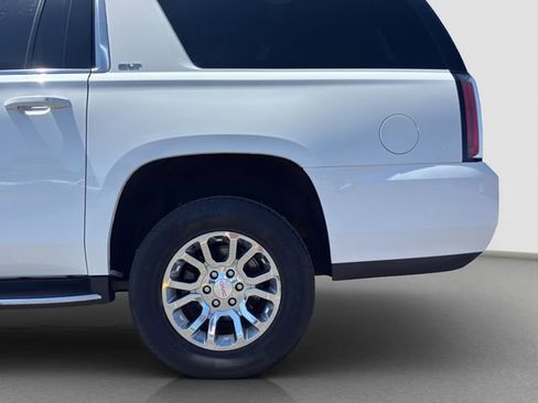 Used 2020 GMC Yukon XL SLT AWD/4WD image 21
