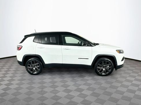 Certified 2025 Jeep Compass Limited w/ Sun & Sound Group AWD/4WD image 13