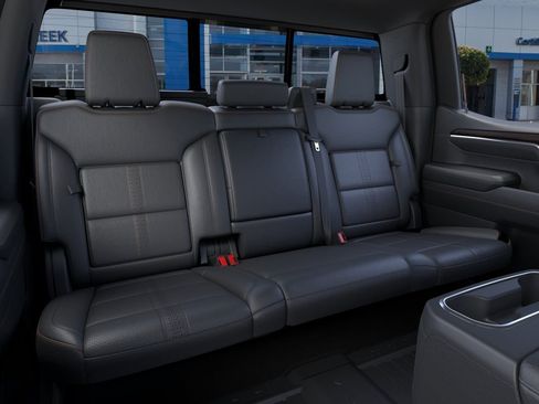 New 2026 Chevrolet Silverado 1500 High Country AWD/4WD image 18
