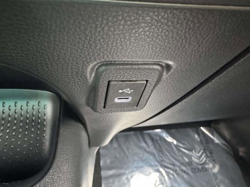 Used 2024 Toyota Corolla LE image 28