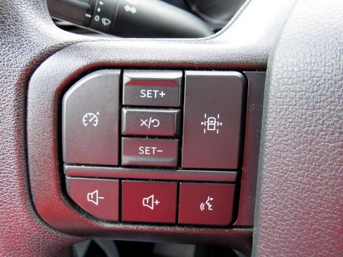 Used 2023 Ford F150 XLT image 21