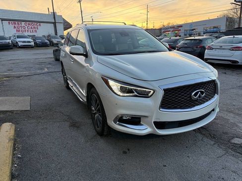 Used 2018 INFINITI QX60 Luxe w/ Deluxe Technology Package image 7