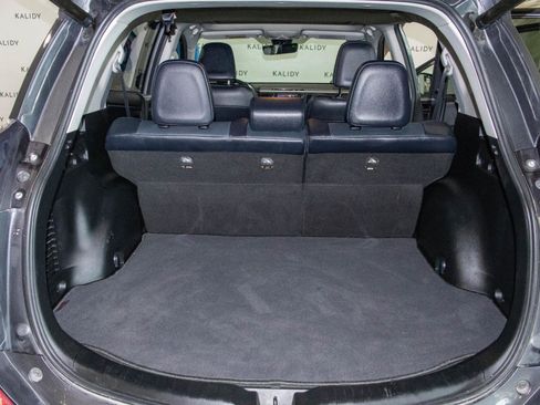 Used 2017 Toyota RAV4 Limited FWD image 25