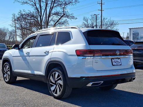 Used 2024 Volkswagen Atlas SEL image 6