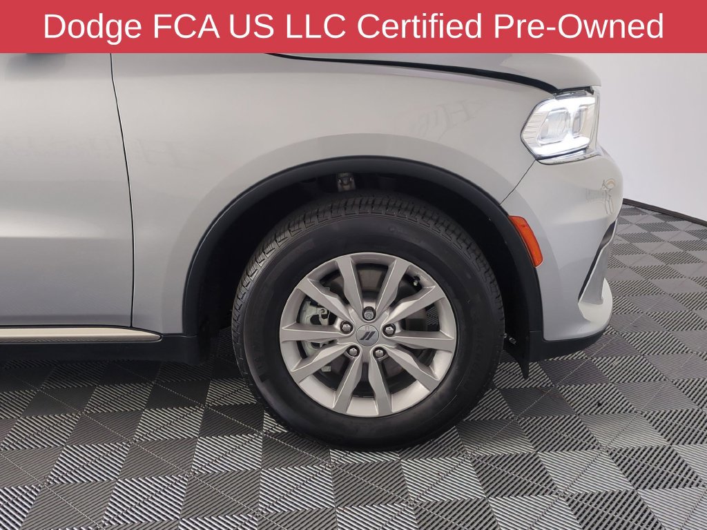 Certified 2024 Dodge Durango SXT w/ 3rd Row Seating Group RWD image 12
