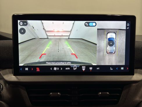 New 2026 Ford Explorer Platinum image 20