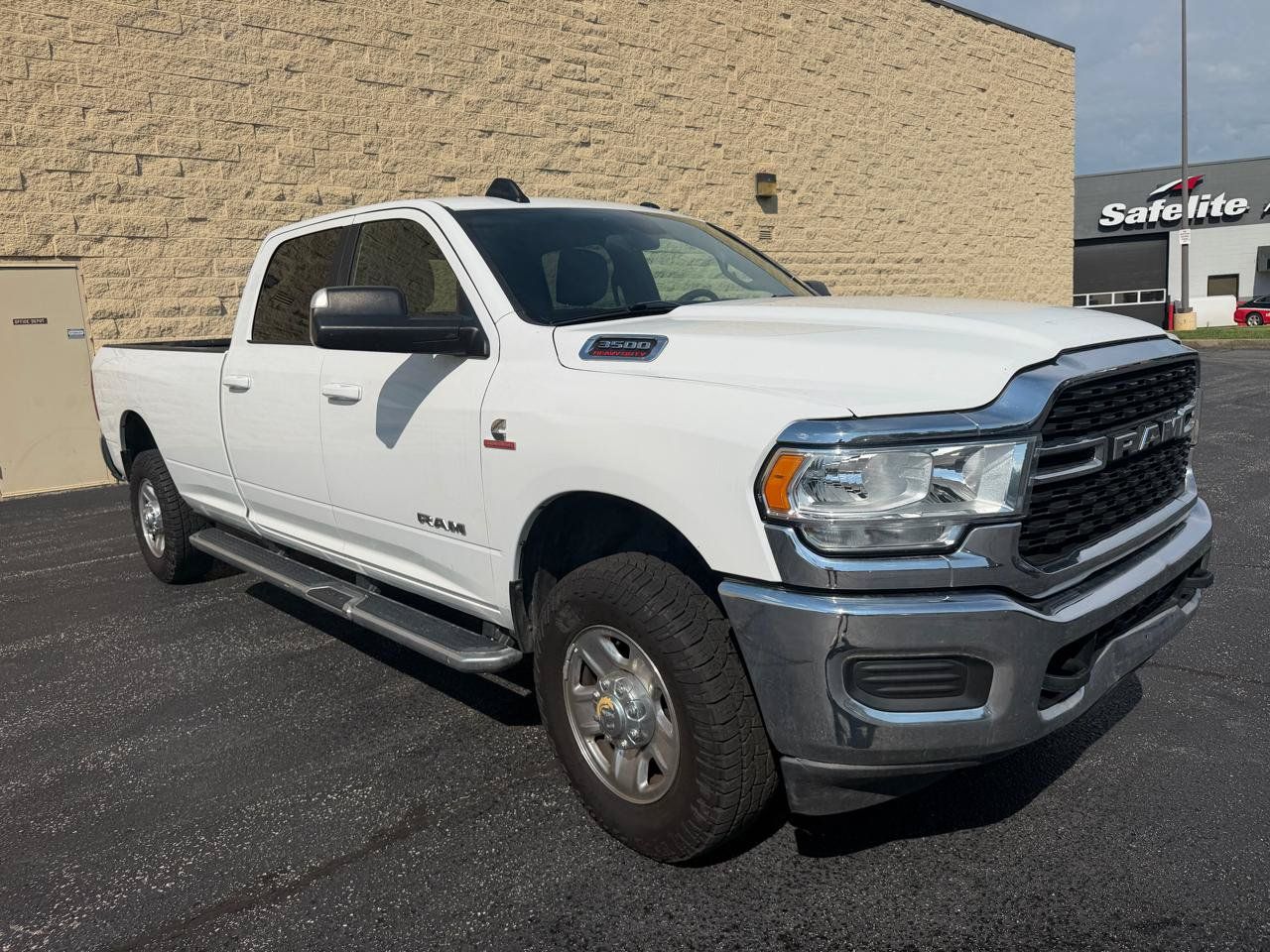 Used 2022 RAM 3500 Big Horn AWD/4WD image 7