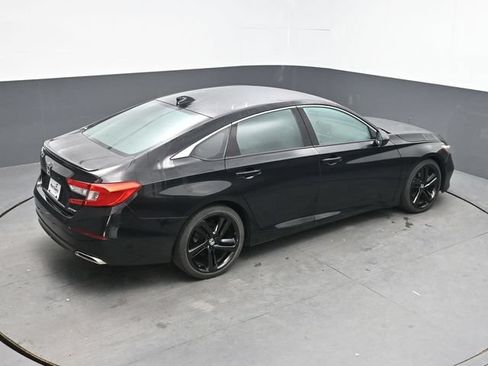 Used 2019 Honda Accord Sport image 28