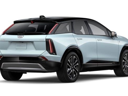 New 2026 Cadillac Optiq Sport 2 image 21