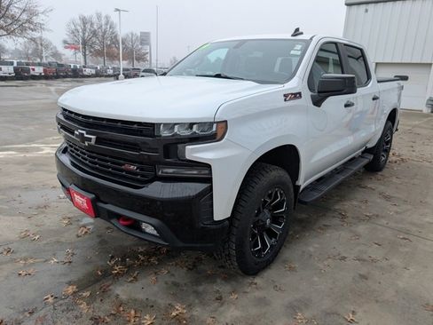 Used 2019 Chevrolet Silverado 1500 LT Trail Boss image 35