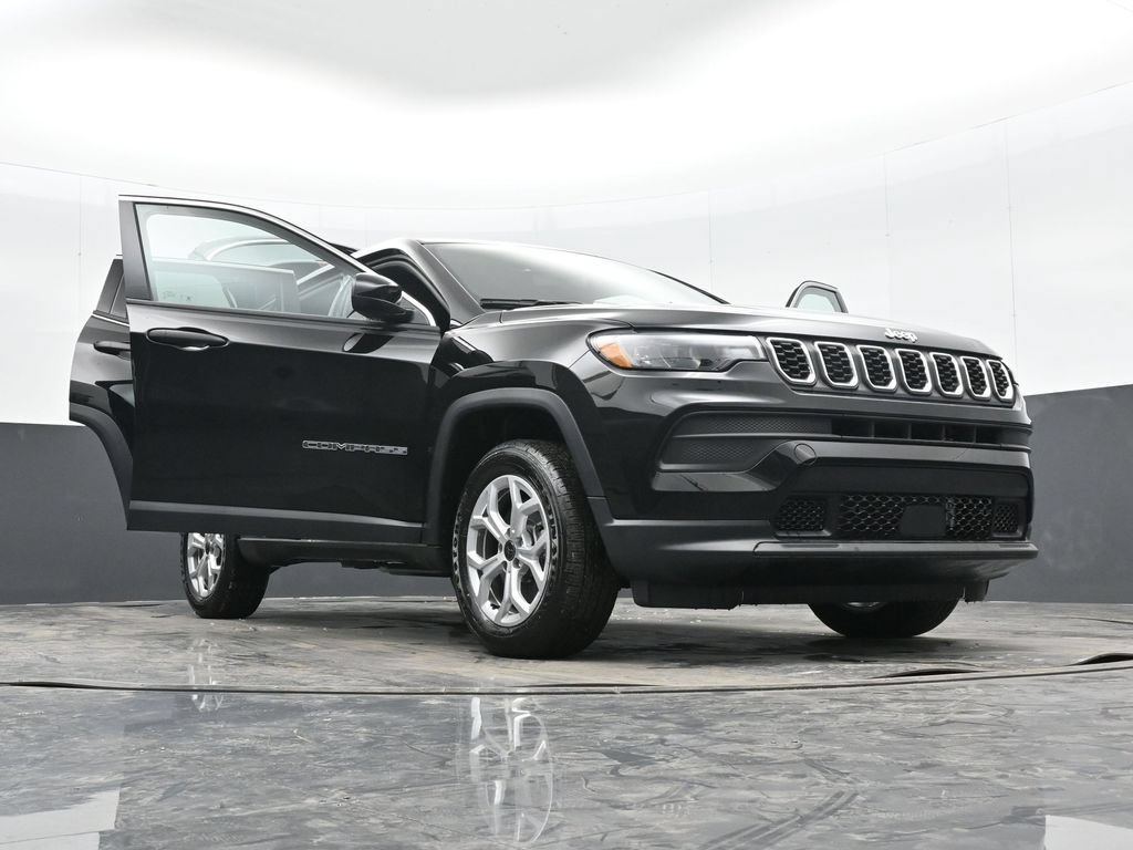 Used 2025 Jeep Compass Sport w/ Mopar Graphics Package AWD/4WD image 52