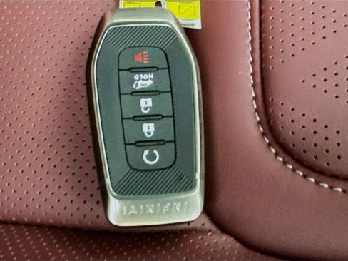 New 2026 INFINITI QX80 Autograph w/ Premium Cargo Package image 40