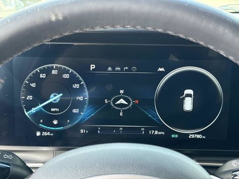 Used 2024 Kia Carnival SX Prestige FWD image 61