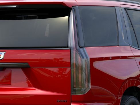 New 2026 Cadillac Escalade Platinum Sport w/ LPO, ONYX Package image 11