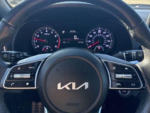 Used 2023 Kia Forte GT-Line image 14