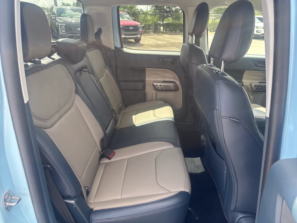 Used 2026 Ford Maverick Lariat AWD/4WD image 29