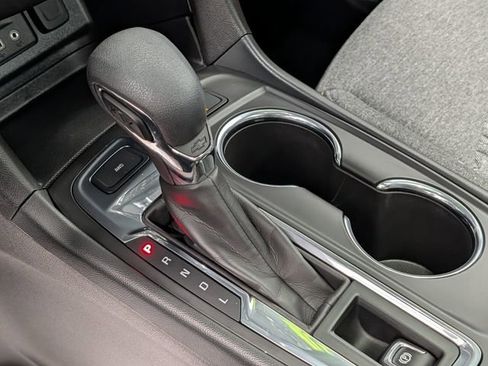 Certified 2024 Chevrolet Equinox LT image 26